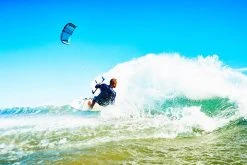 Ozone Alpha V1 Kiteboard Kite -Water Sports Alpha V1 wave 1 840x560 08274.1572014879