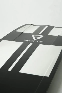 Brunotti Dimension Kiteboard Complete W/ Straps -Water Sports dimension closeup 67438.1671651266